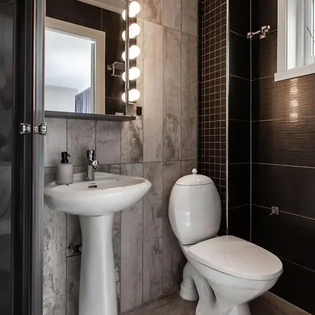 Alloggio in famiglia Privat Rom Med Egen Inngang Mosjøen